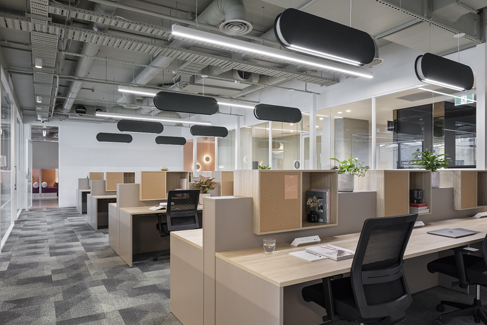 湖南卓正裝飾談行業不同，辦公室風格裝修也不同